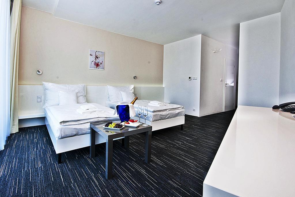 Fabrika Hotel Humpolec Ngoại thất bức ảnh